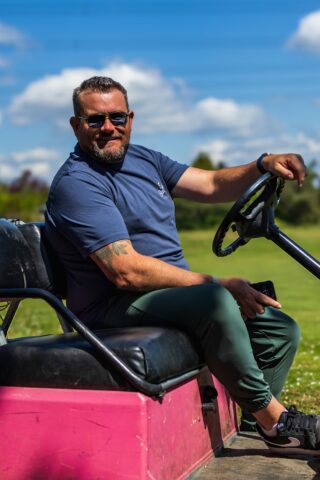 https://labstersgolf.ca/wp-content/uploads/2025/05/9C6A1567-320x480.jpg